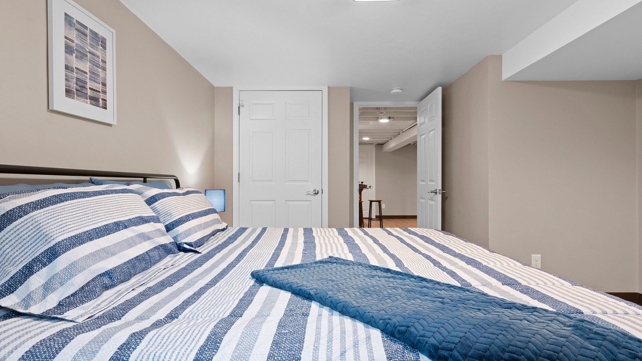 Photo of Bedroom in Ashwaubenon