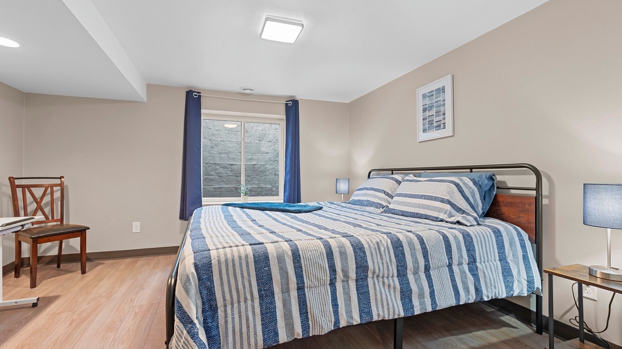 Photo of Bedroom in Ashwaubenon
