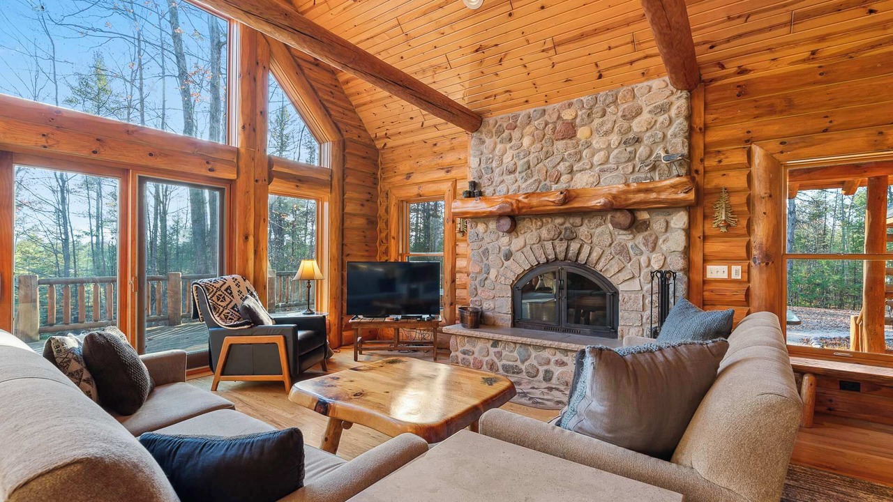 Photo of Livingroom in Fish Creek