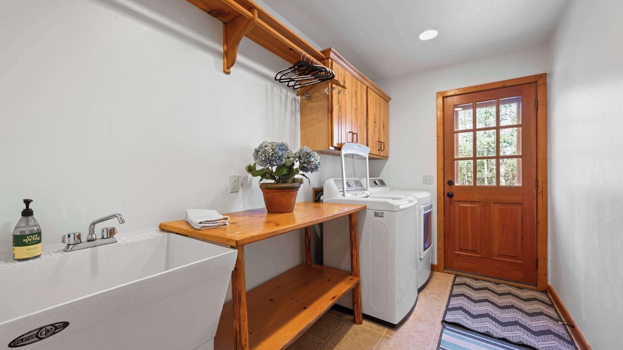 Photo of Bedroom in Fish Creek