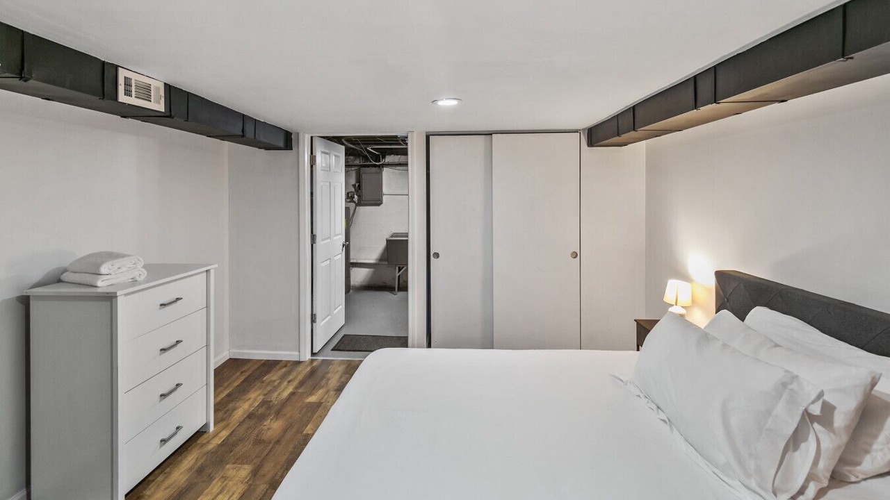 Photo of Bedroom in Libertyville