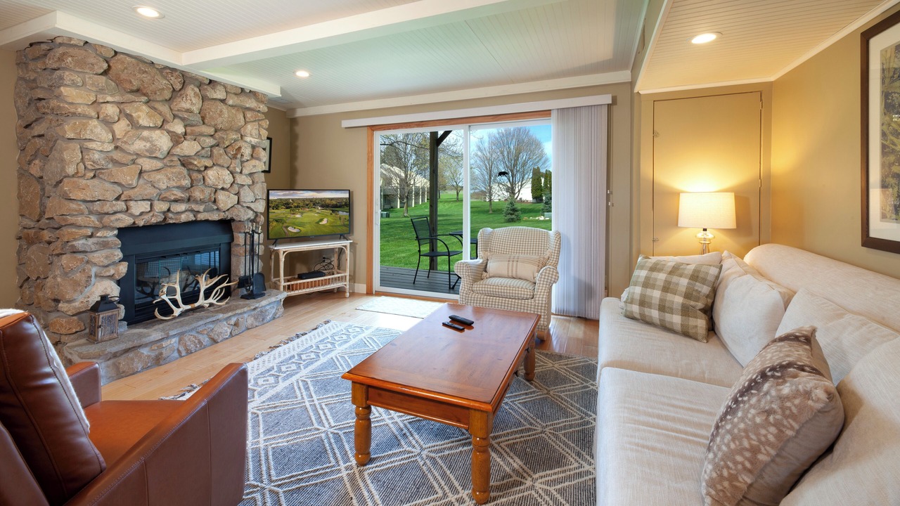 Photo of Livingroom in Cedar