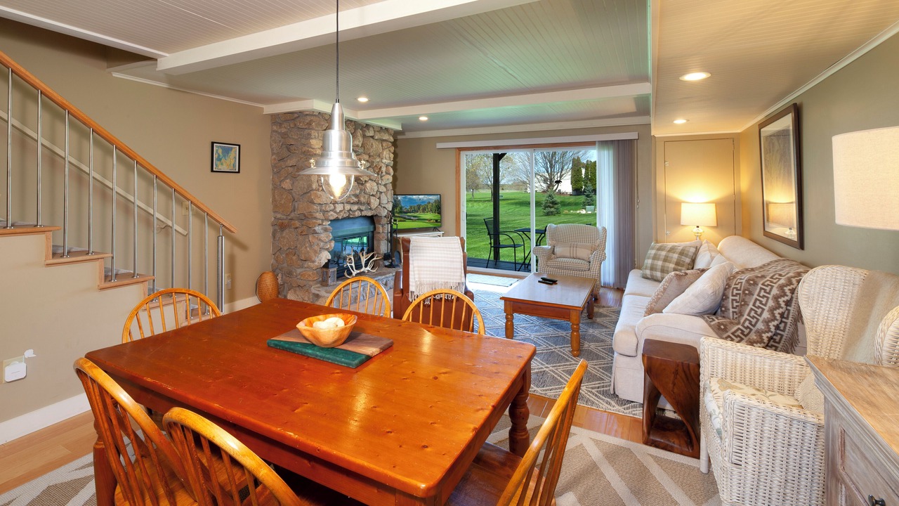 Photo of Livingroom in Cedar