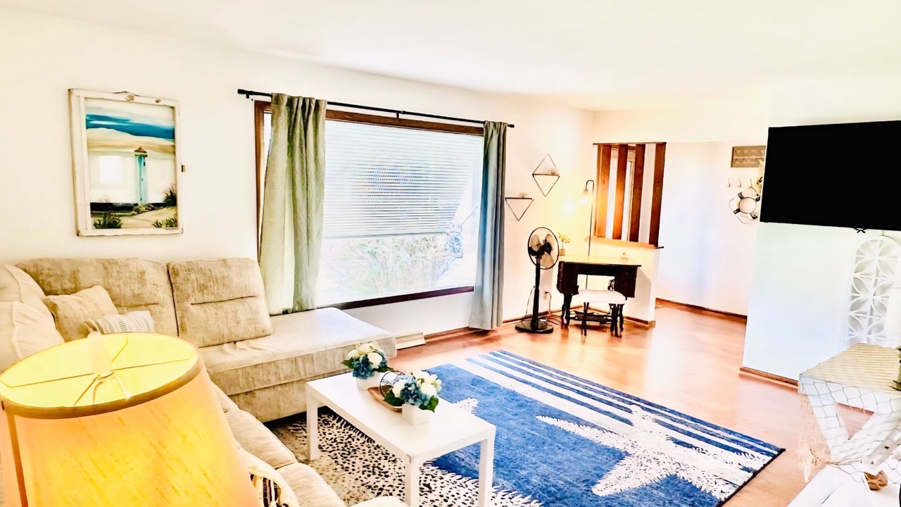 Photo of Livingroom in Racine