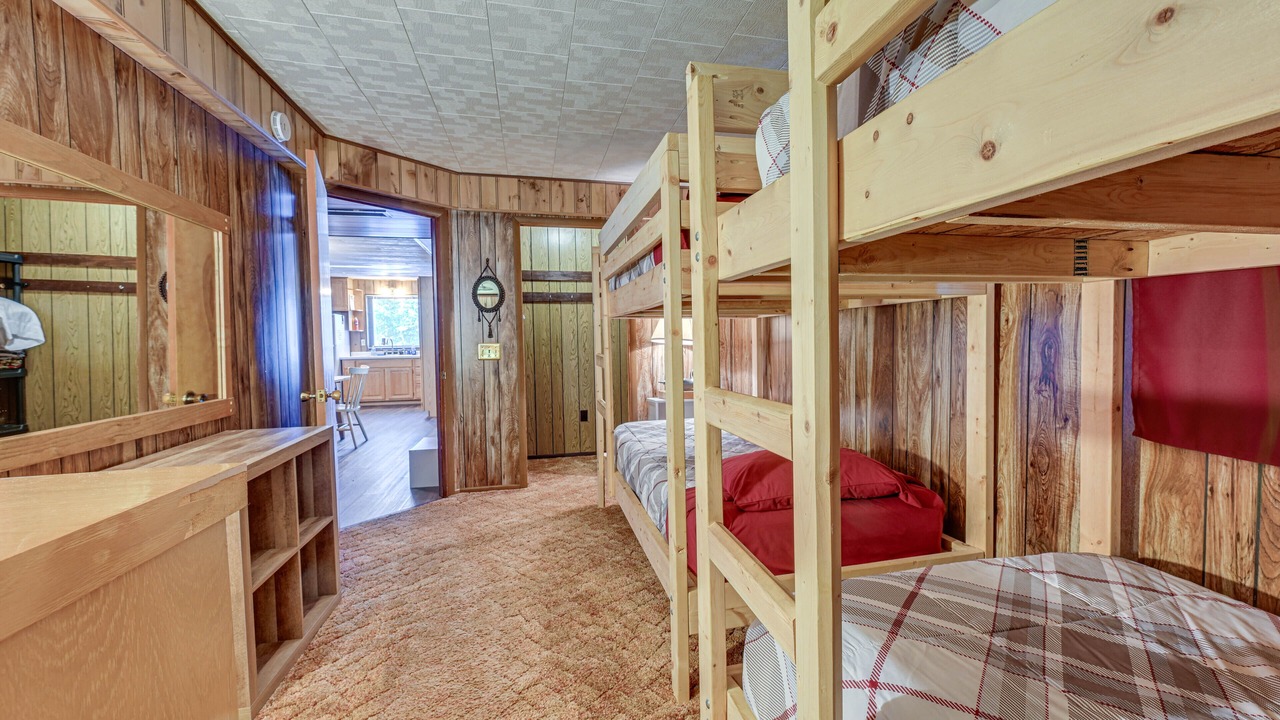 Photo of Bedroom in Townsend