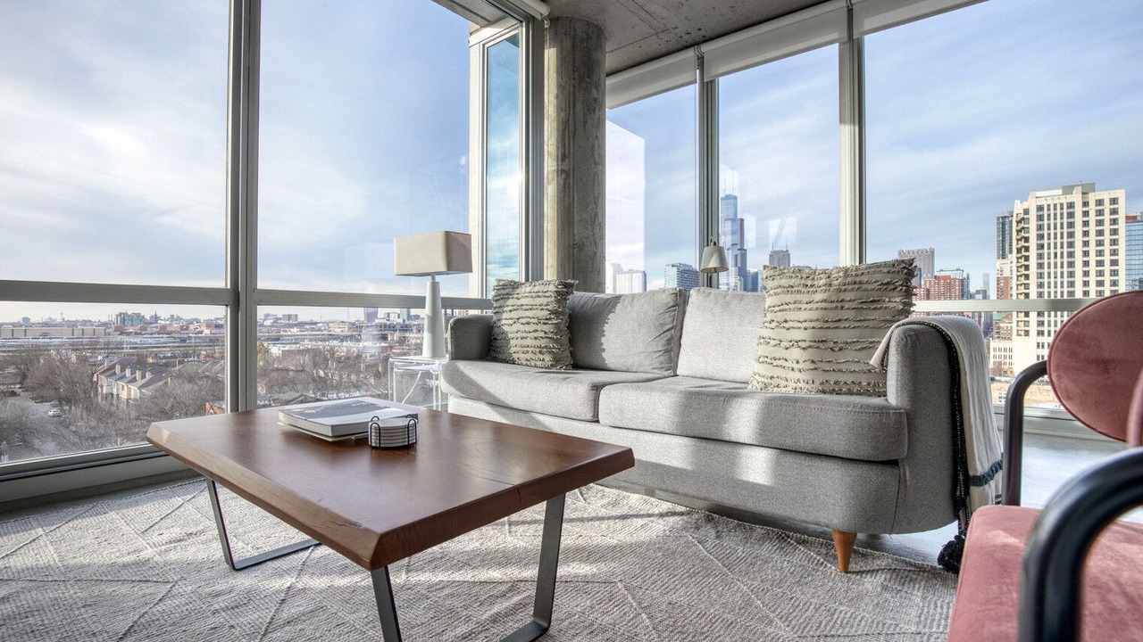 Photo of Livingroom in South Loop