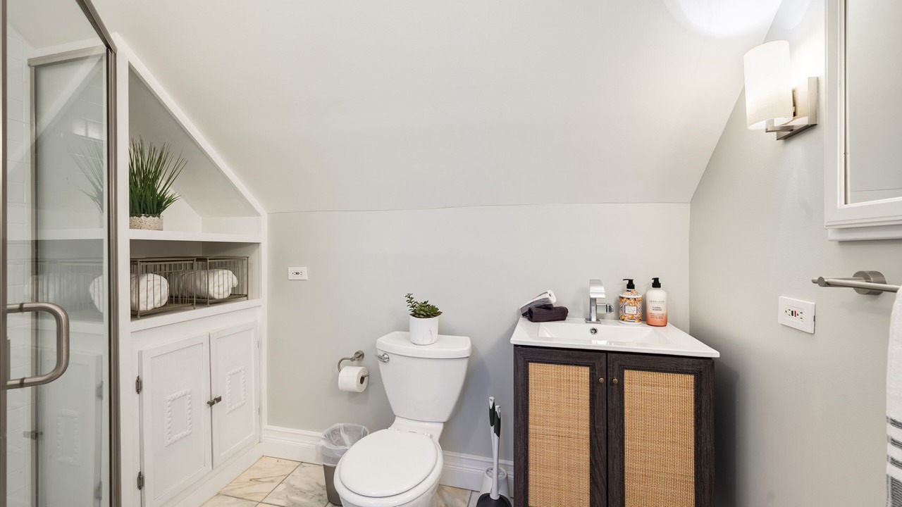 Photo of Bathroom in Ranch Triangle