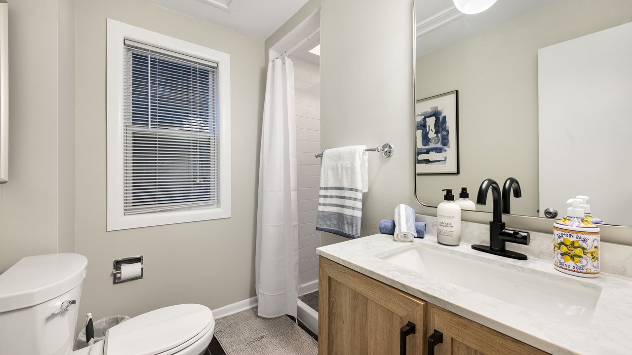 Photo of Bathroom in Ranch Triangle