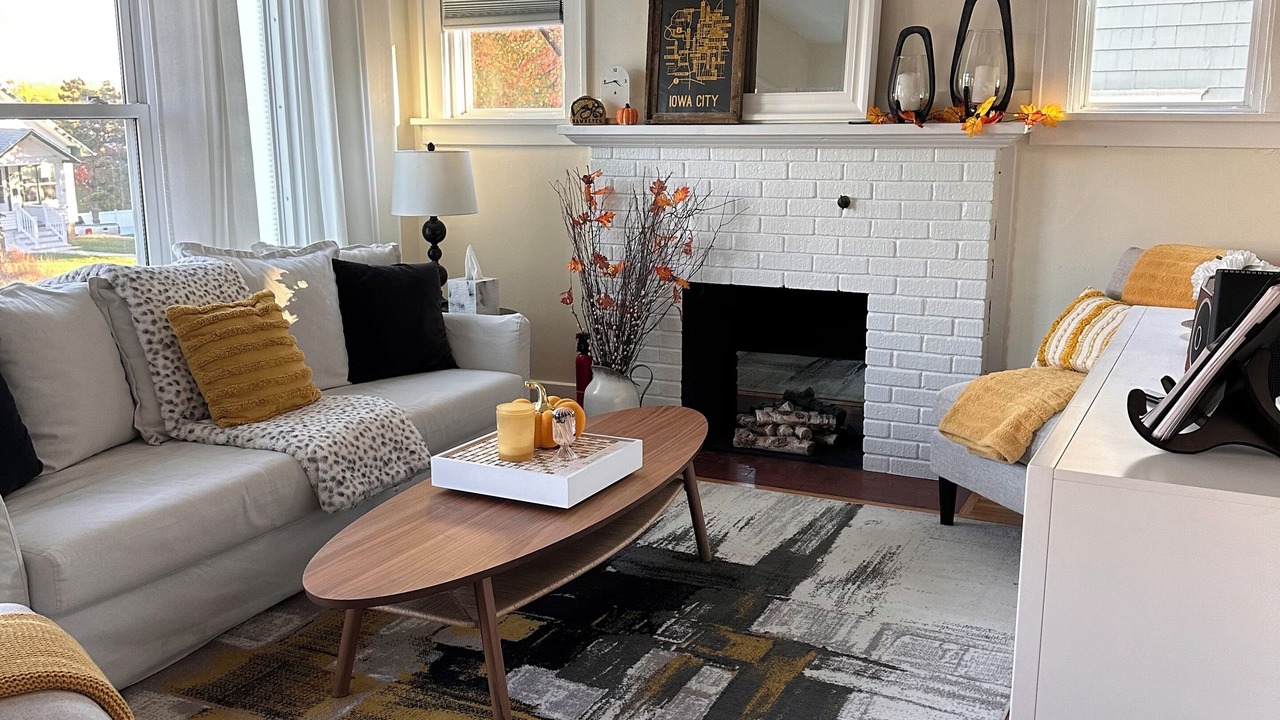 Photo of Livingroom in University Heights