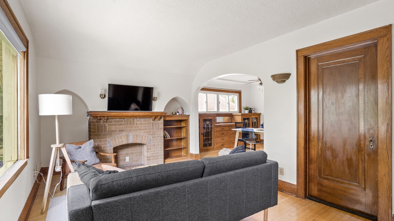 Photo of Livingroom in Wauwatosa
