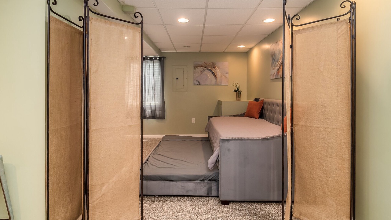 Photo of Bedroom in Fox Valley