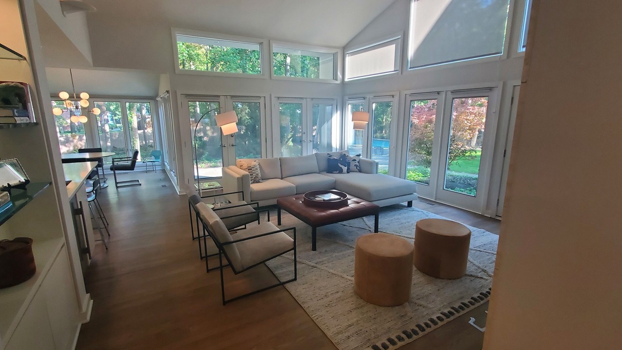 Photo of Livingroom in Lake Forest