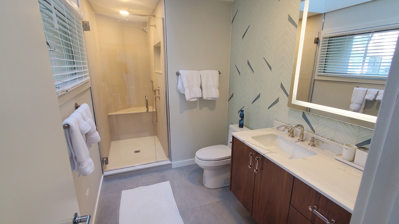 Photo of Bathroom in Lake Forest