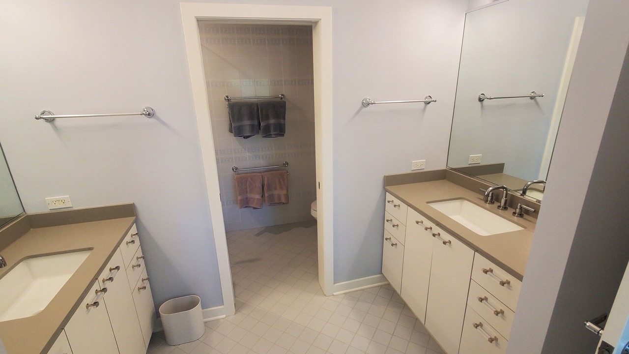 Photo of Bathroom in Lake Forest