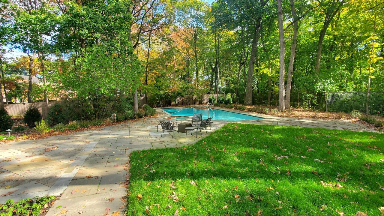 Photo of Outdoor in Lake Forest