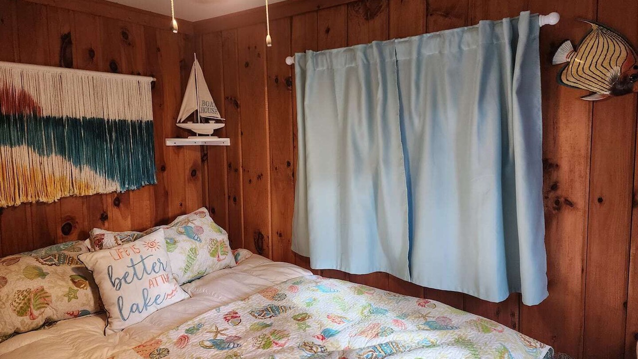 Photo of Bedroom in National City