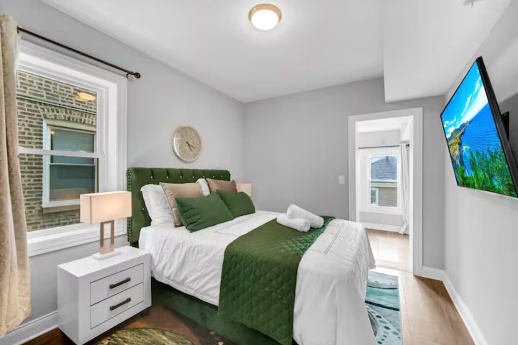 Photo of Bedroom in Oak Park