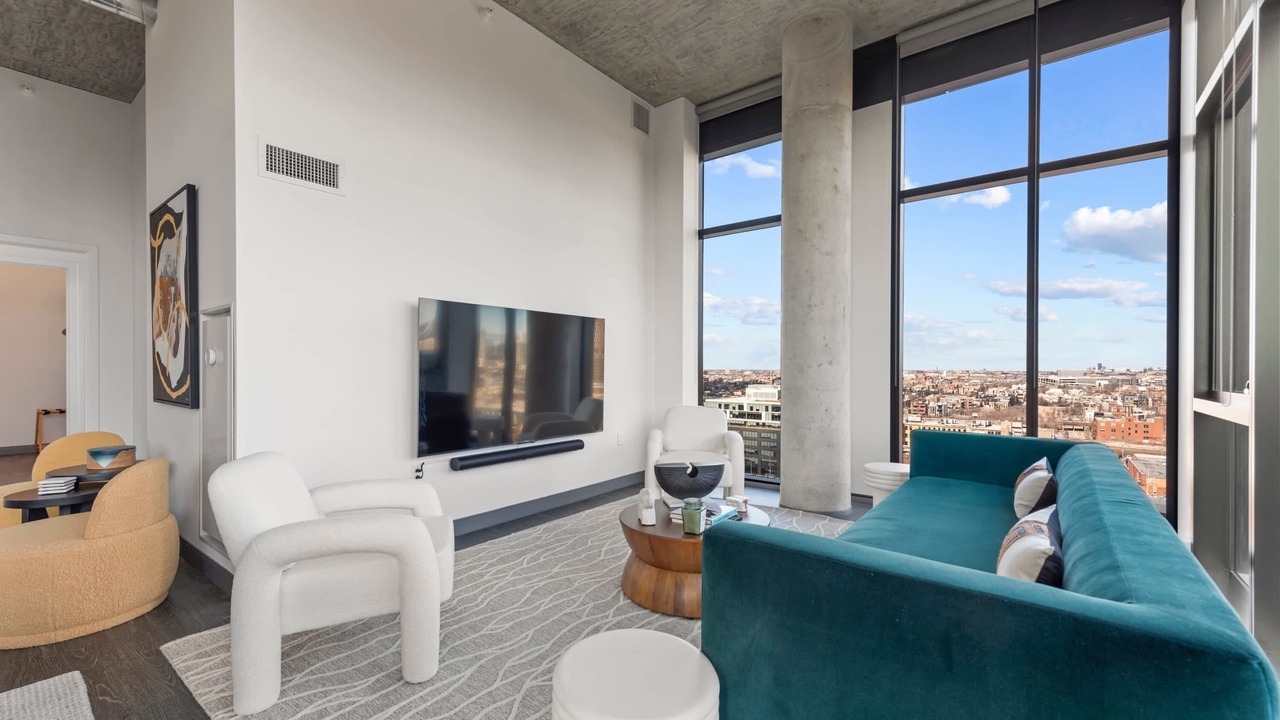 Photo of Livingroom in West Loop