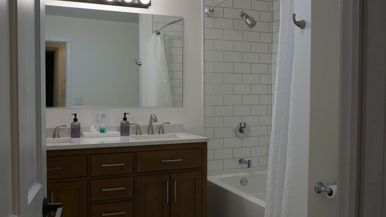 Photo of Bathroom in Whitehall