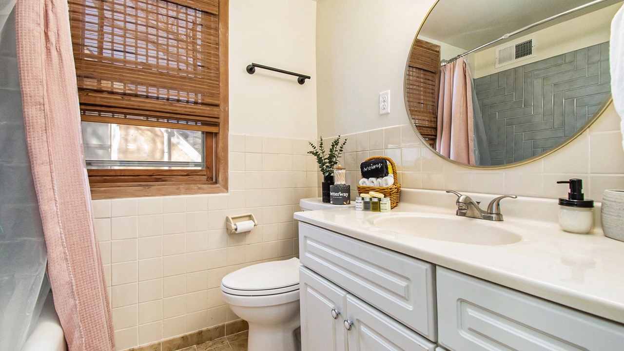 Photo of Bathroom in Morton Meadows