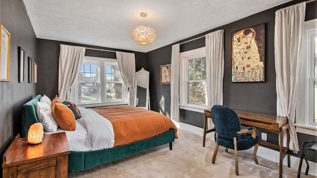 Photo of Bedroom in Morton Meadows