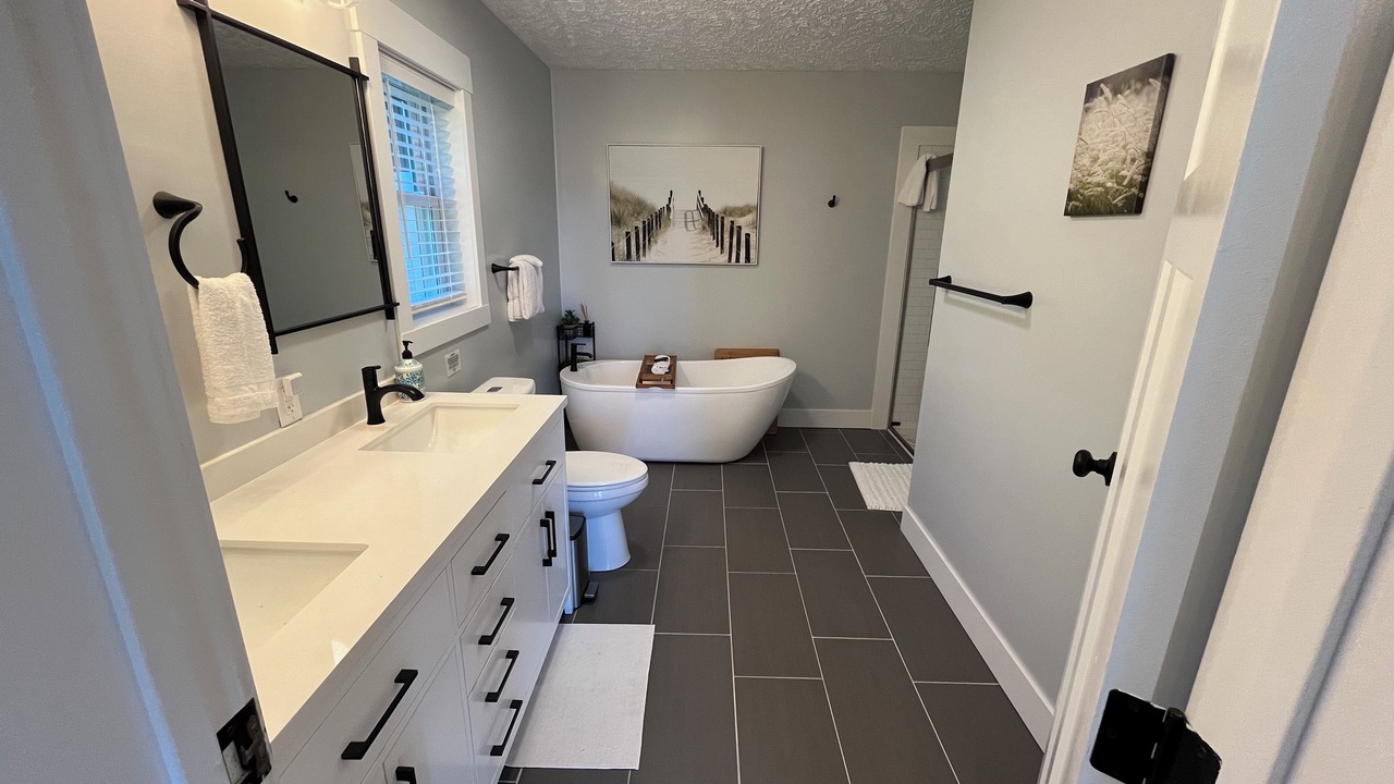 Photo of Bathroom in Suttons Bay
