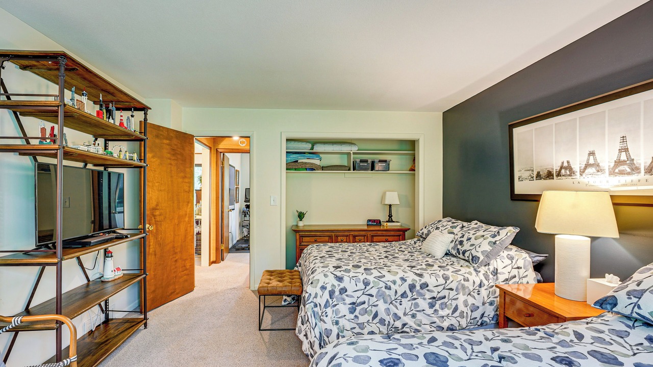 Photo of Bedroom in Whitehall