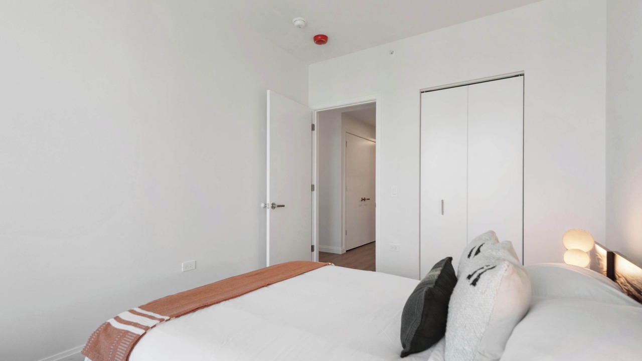 Photo of Bedroom in The Loop
