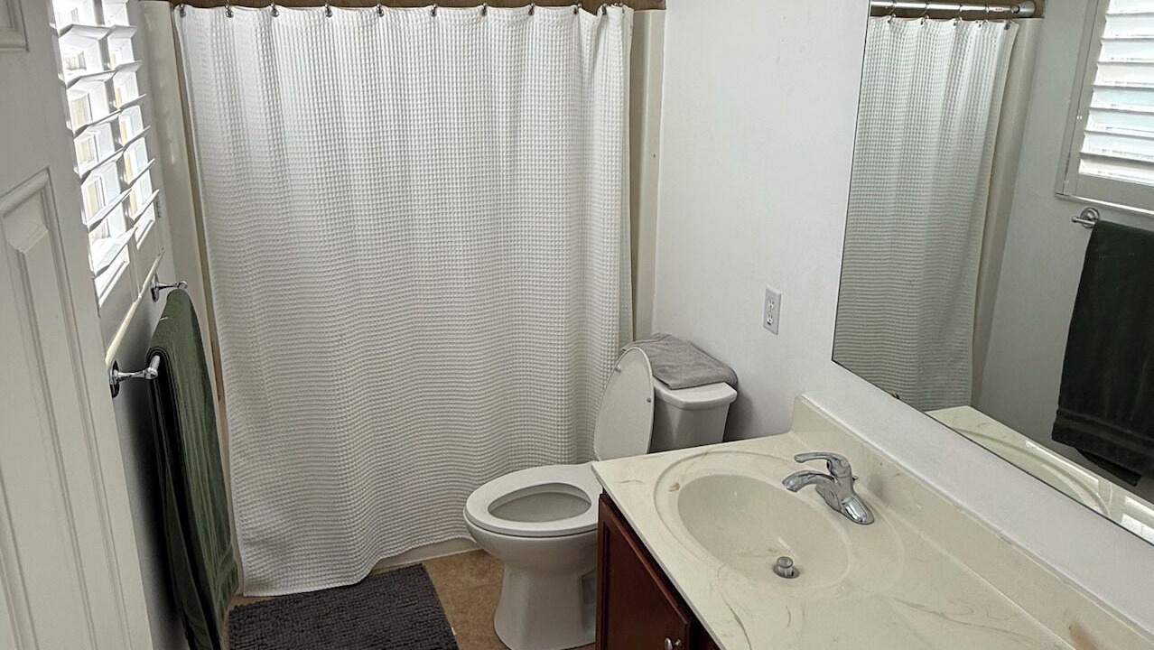 Photo of Bathroom in Roseland