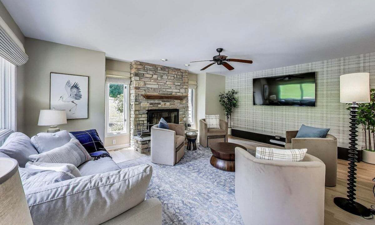 Photo of Bedroom in Lake Geneva