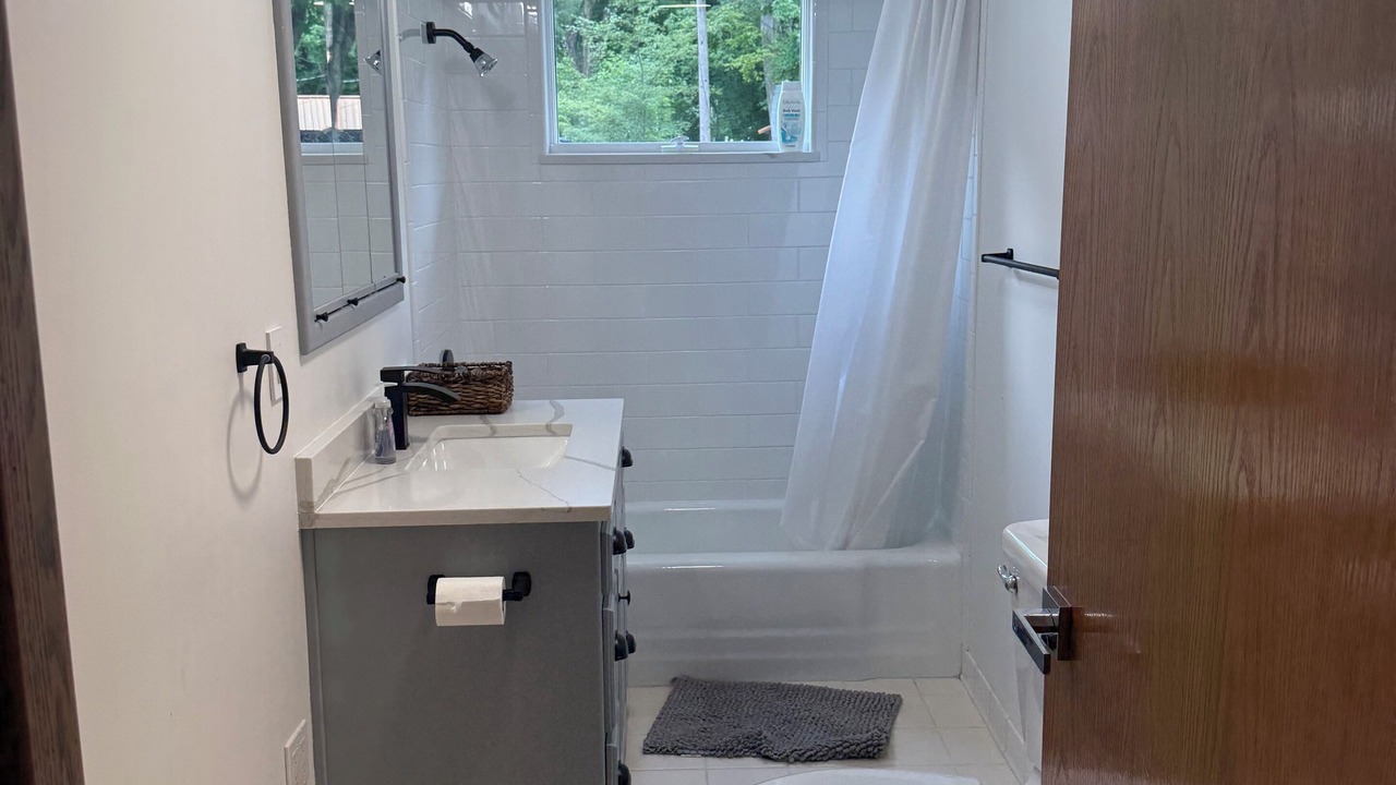 Photo of Bathroom in Newaygo