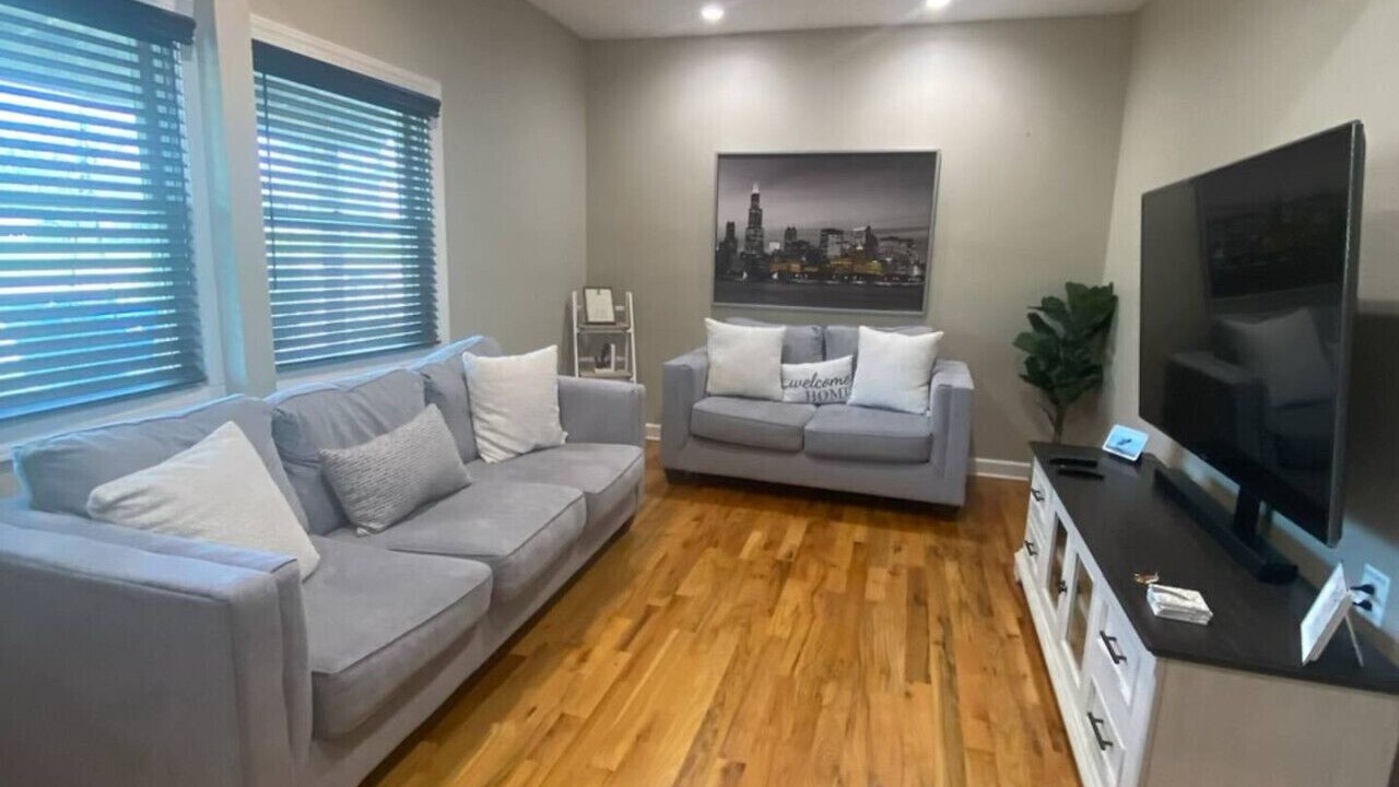 Photo of Livingroom in North Chicago