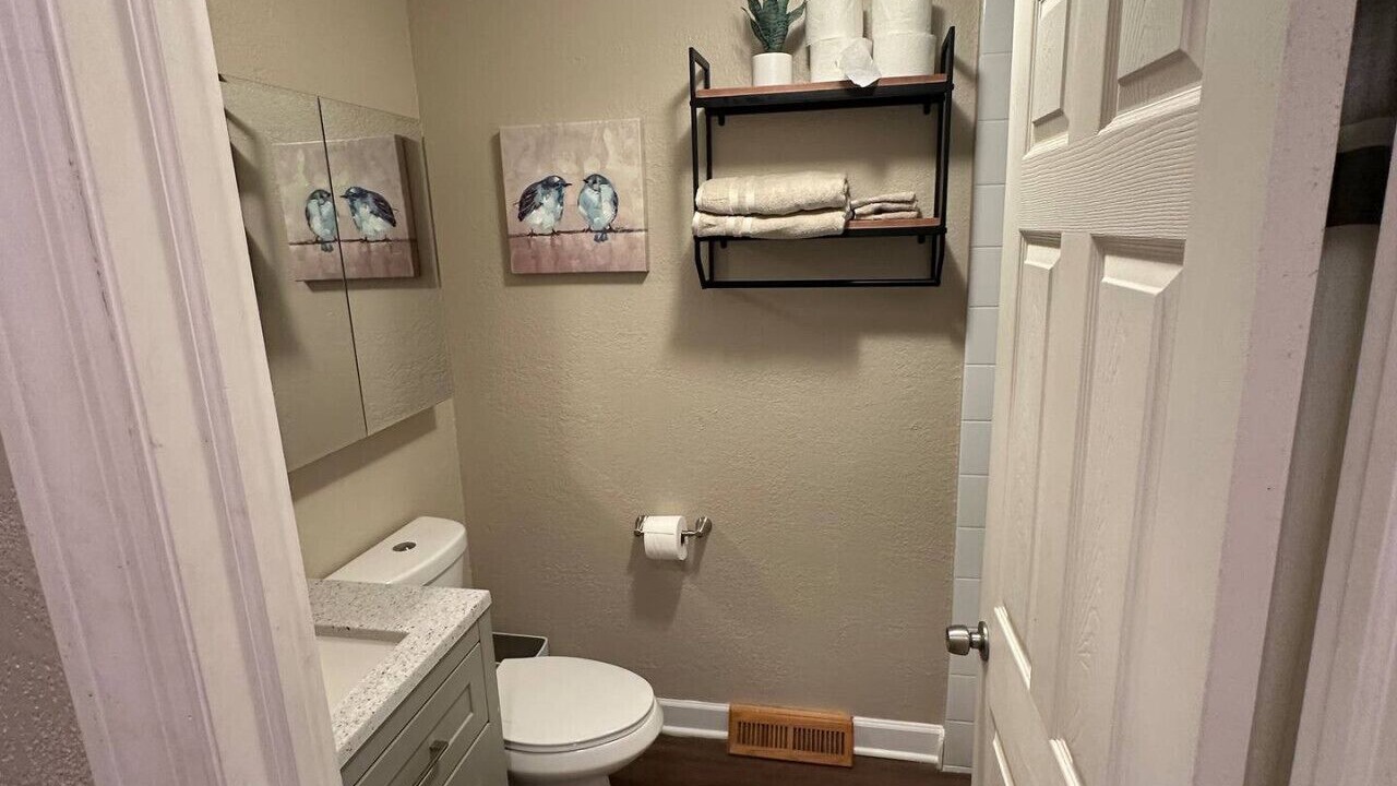 Photo of Bathroom in North Chicago
