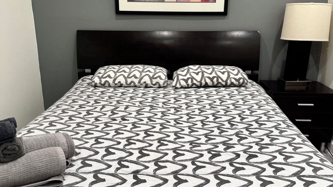 Photo of Bedroom in Old Town Triangle