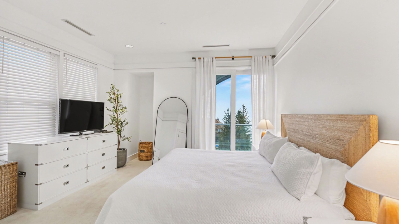 Photo of Bedroom in Bay Harbor