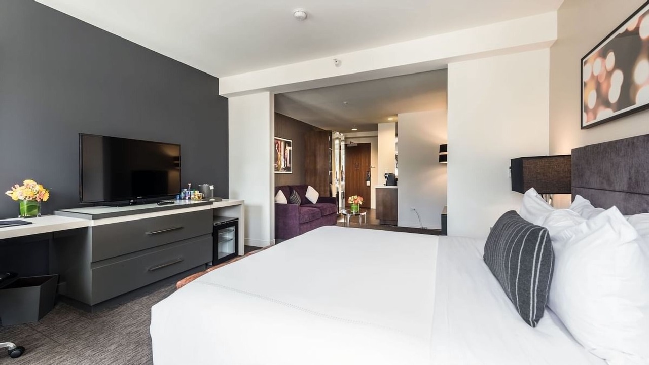 Photo of Bedroom in Near North Side