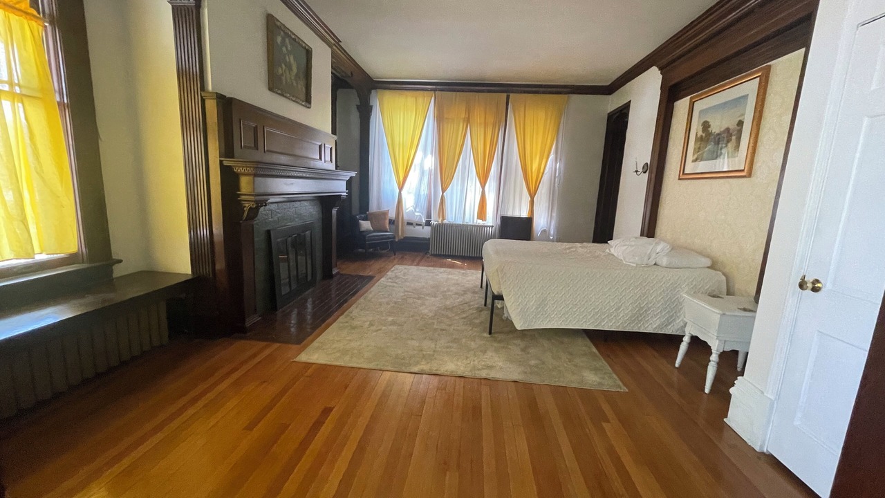 Photo of Bedroom in Davenport