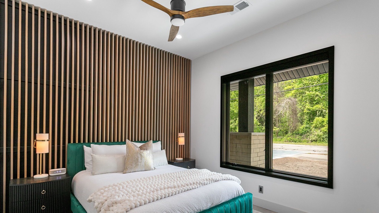 Photo of Bedroom in Spring Lake