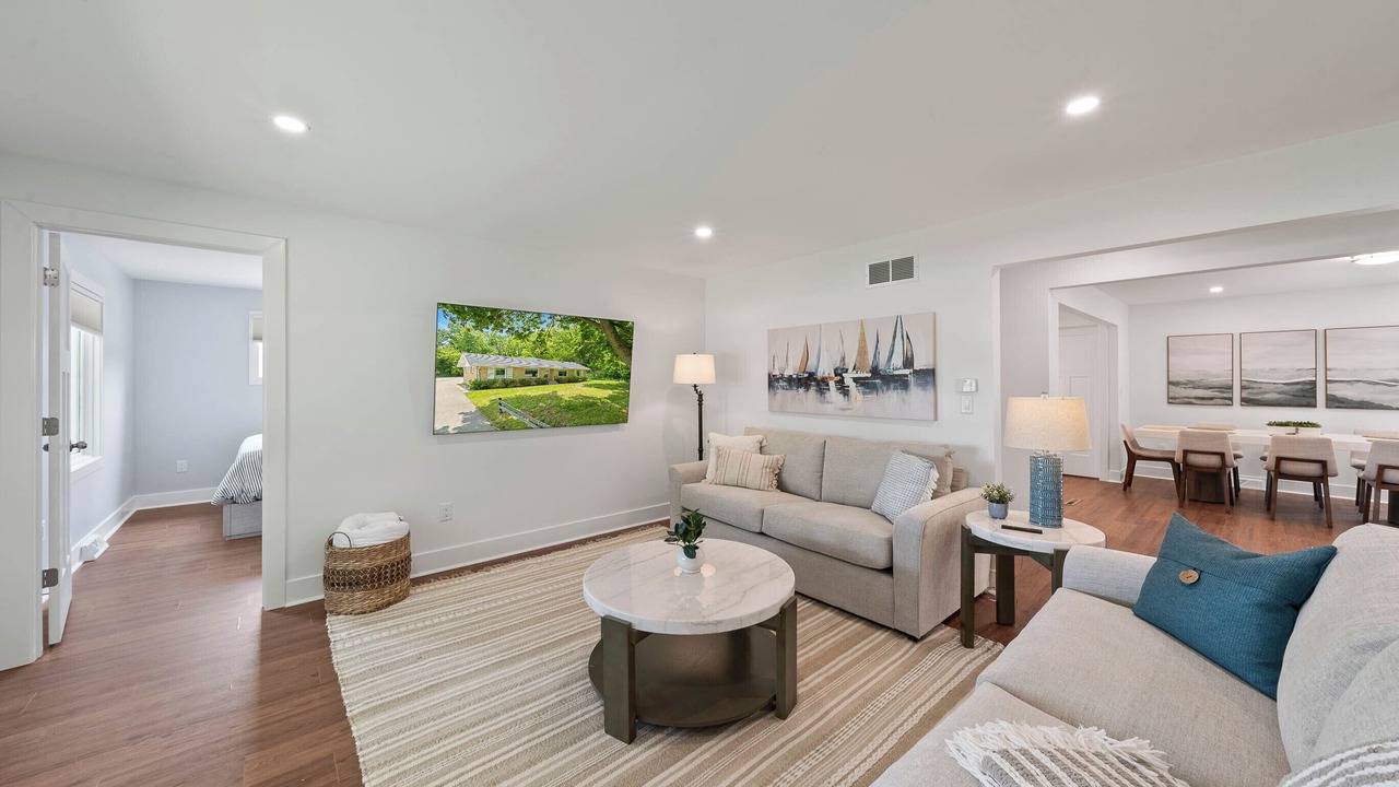 Photo of Livingroom in Lake Geneva
