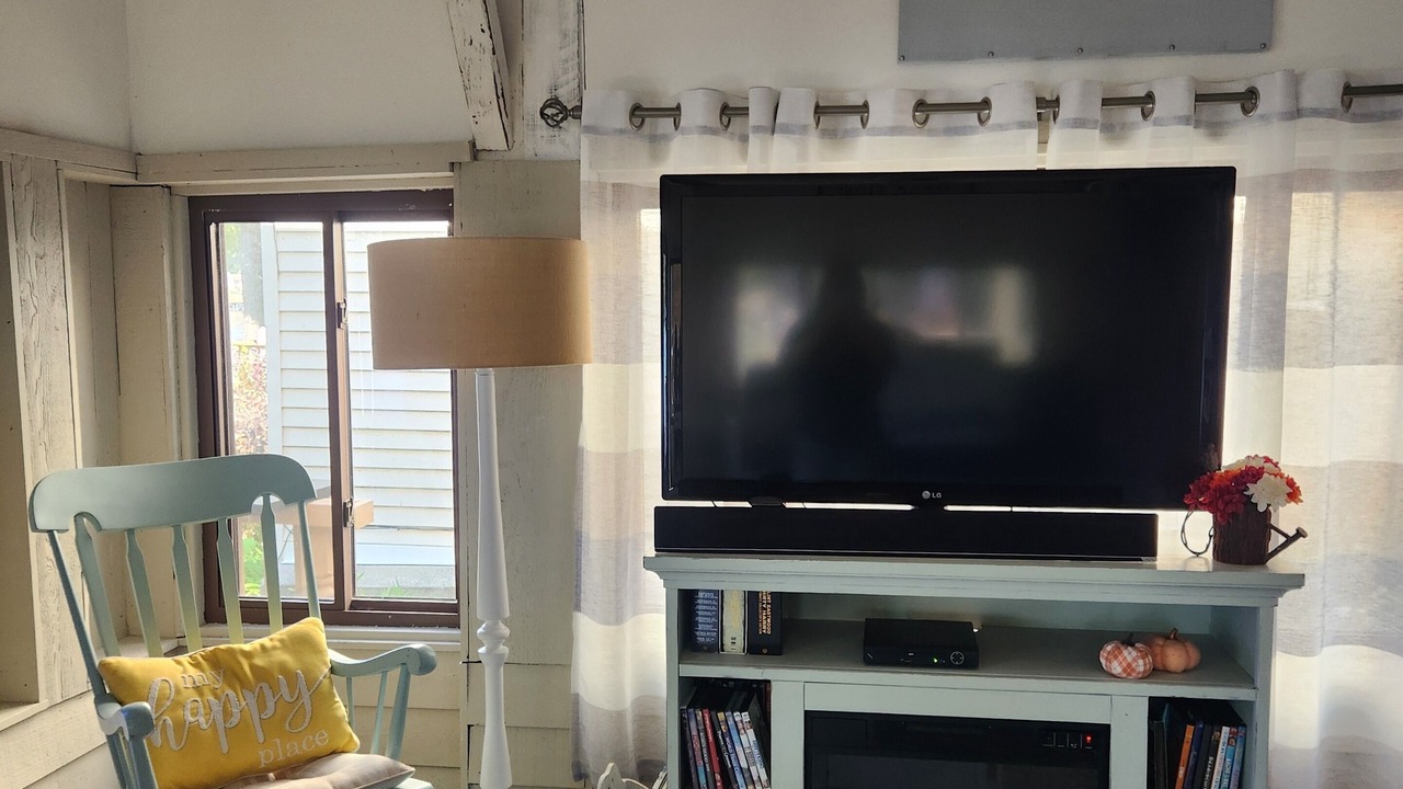 Photo of Livingroom in Monticello