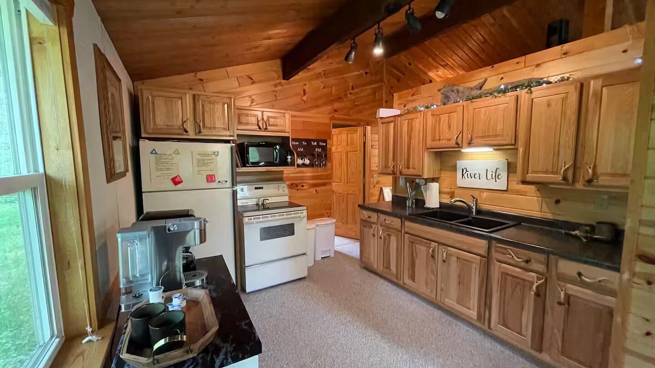 Photo of Kitchen in Suring
