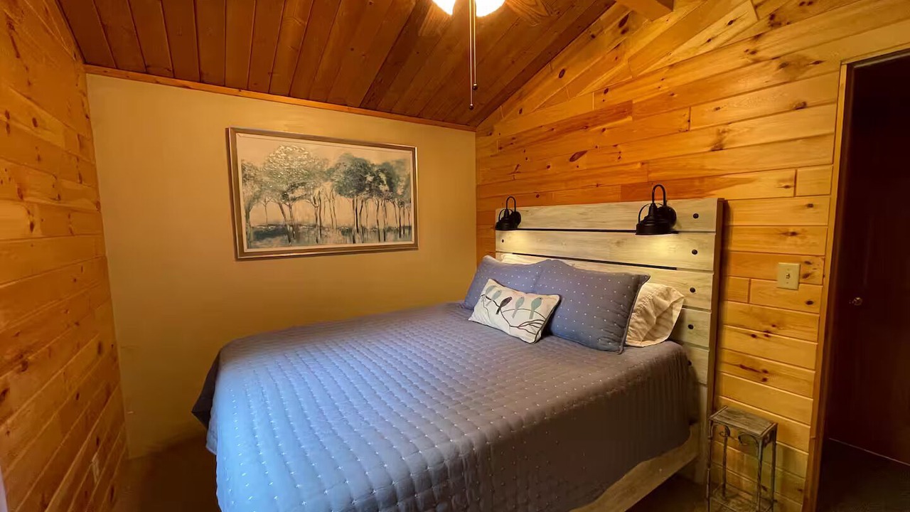 Photo of Bedroom in Suring
