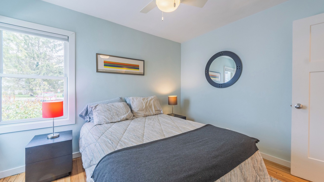 Photo of Bedroom in Douglas