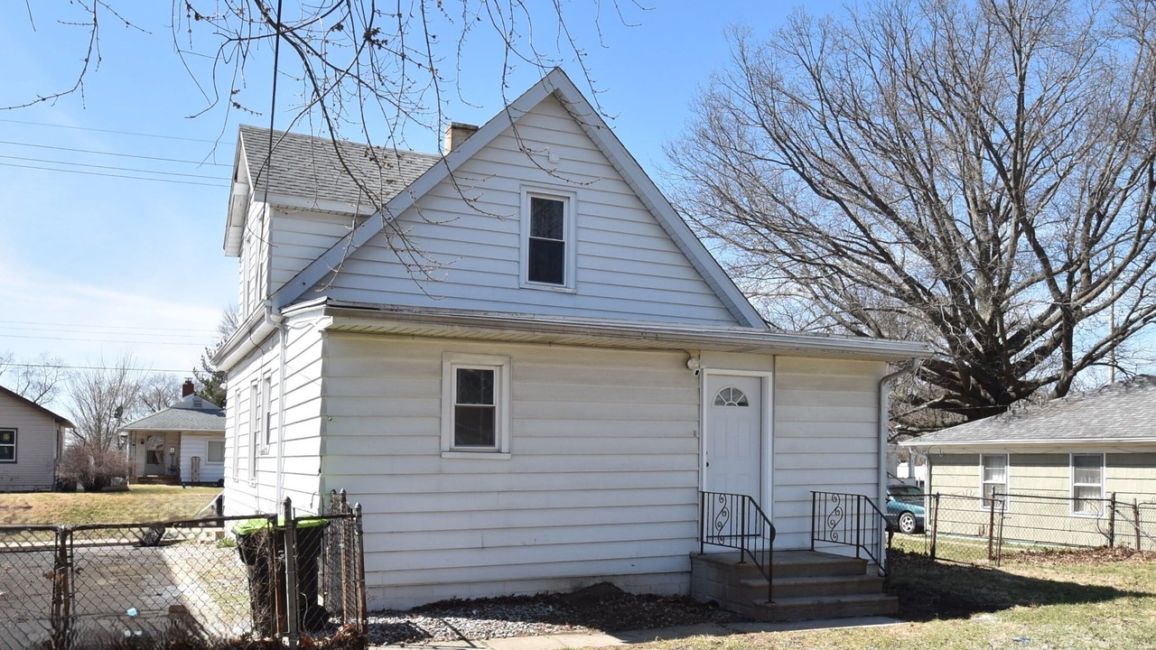 Photo of Outdoor in Peoria Heights