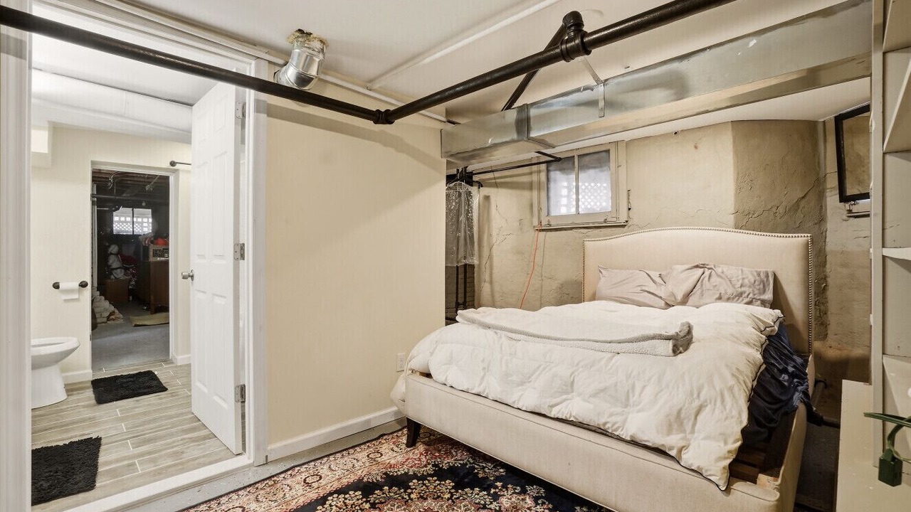 Photo of Bedroom in Council Bluffs