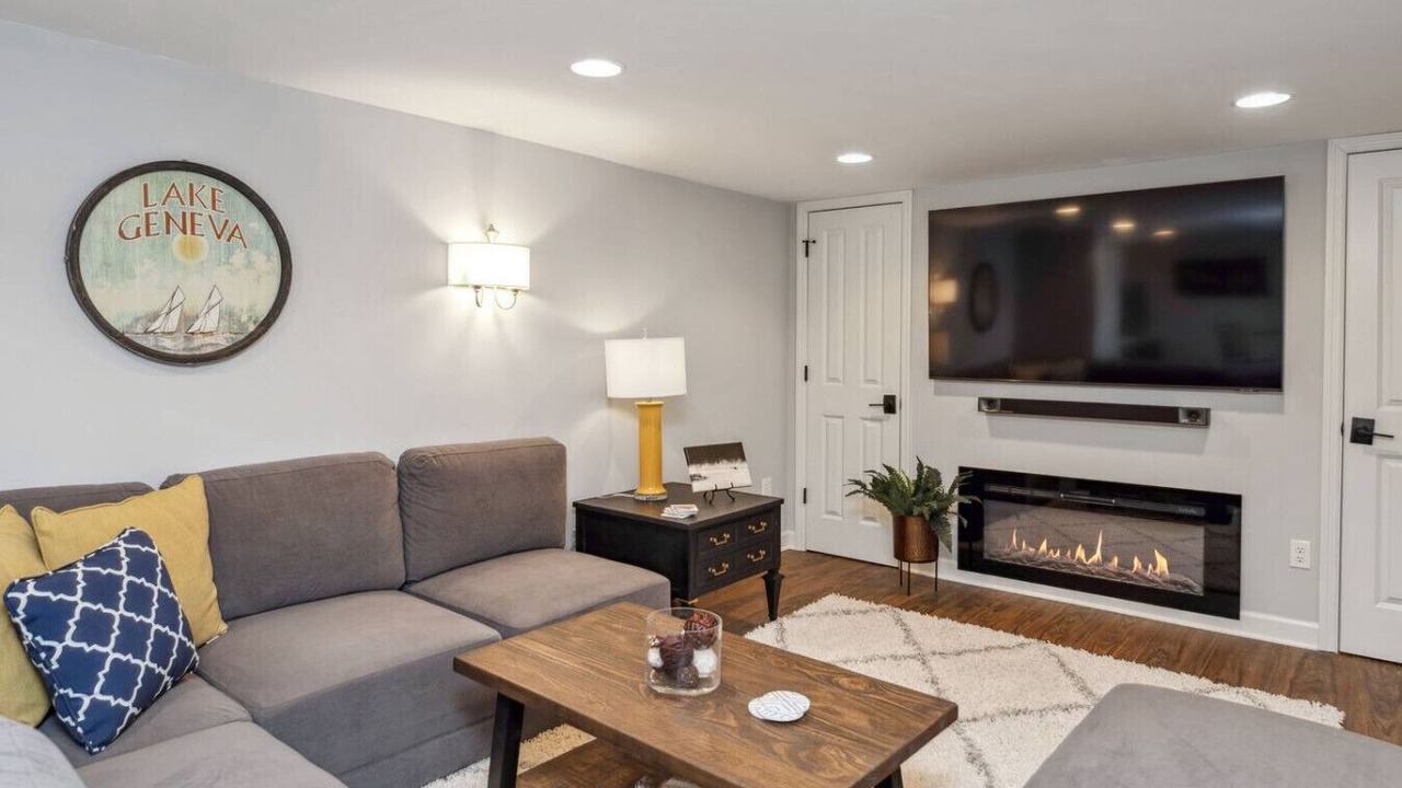 Photo of Livingroom in Lake Geneva