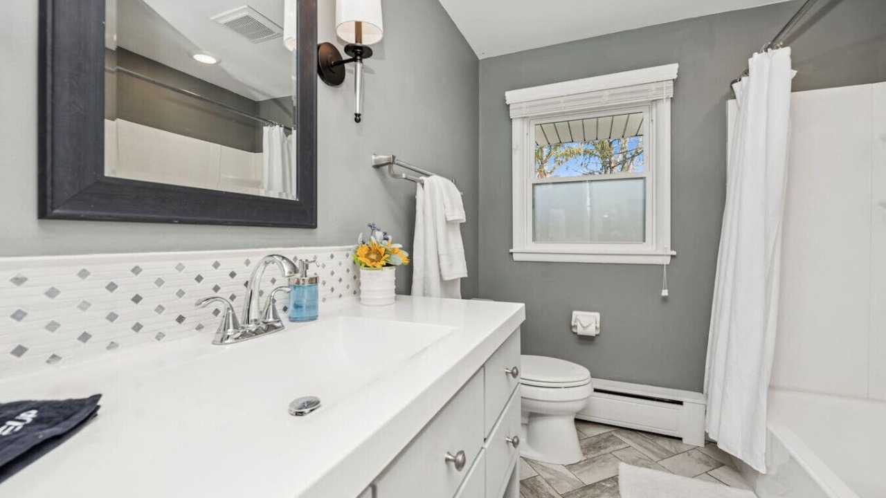 Photo of Bathroom in Lake Geneva