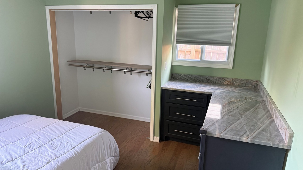 Photo of Bedroom in Fullersburg