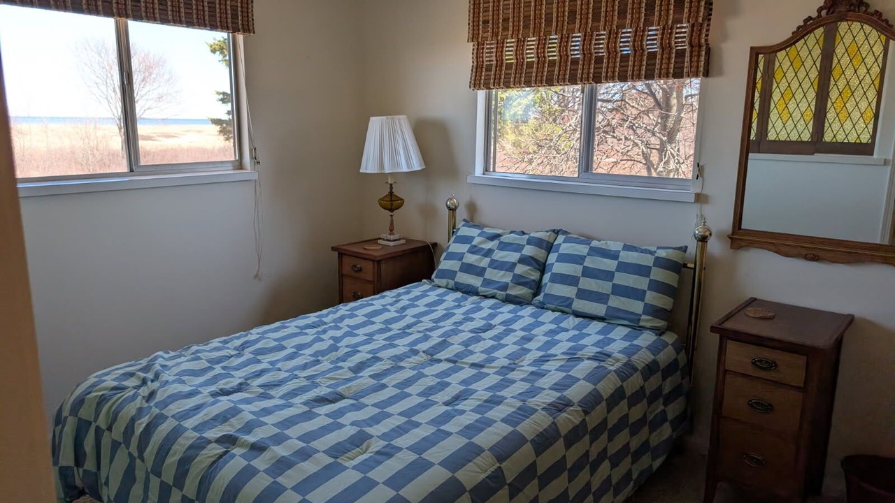 Photo of Bedroom in Grand Marais