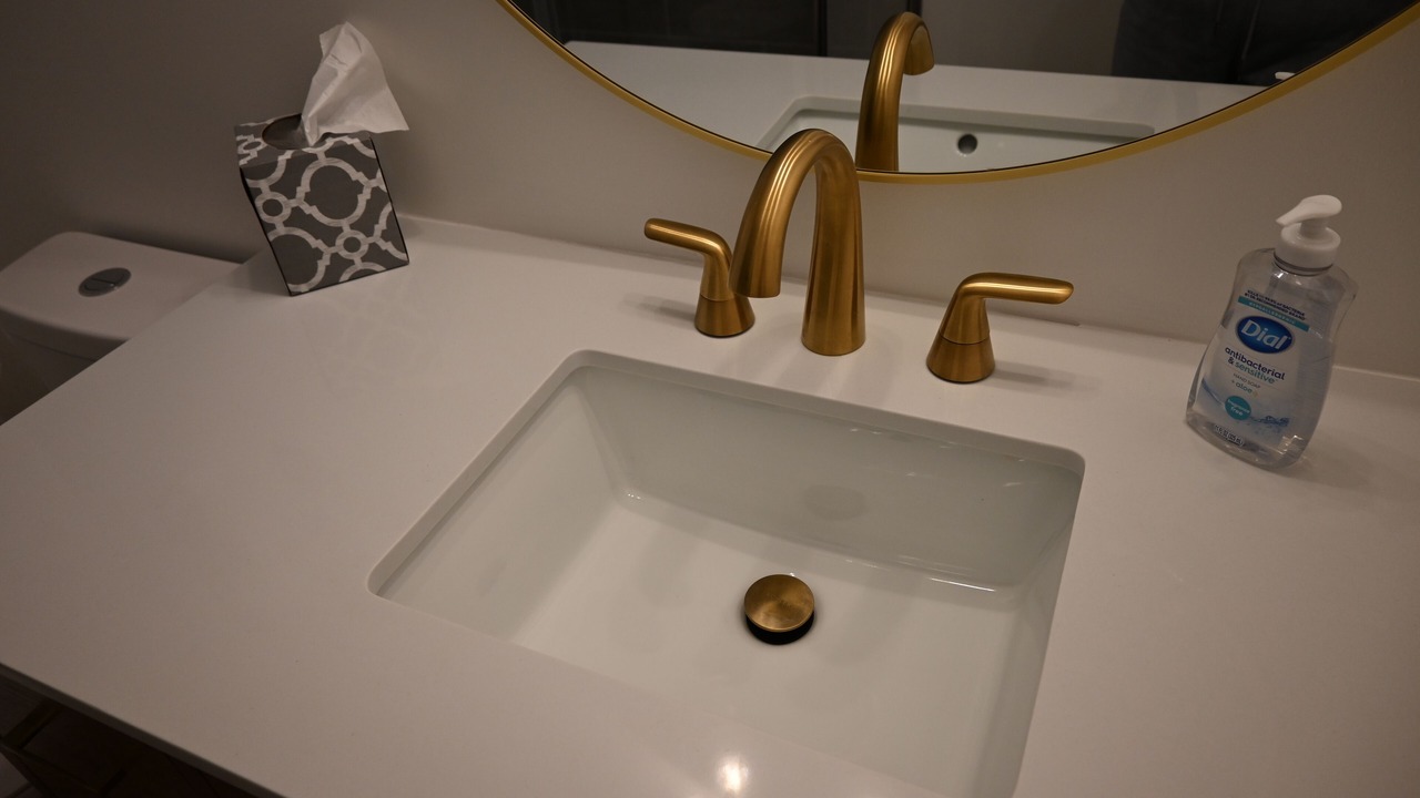 Photo of Bathroom in Lakeside